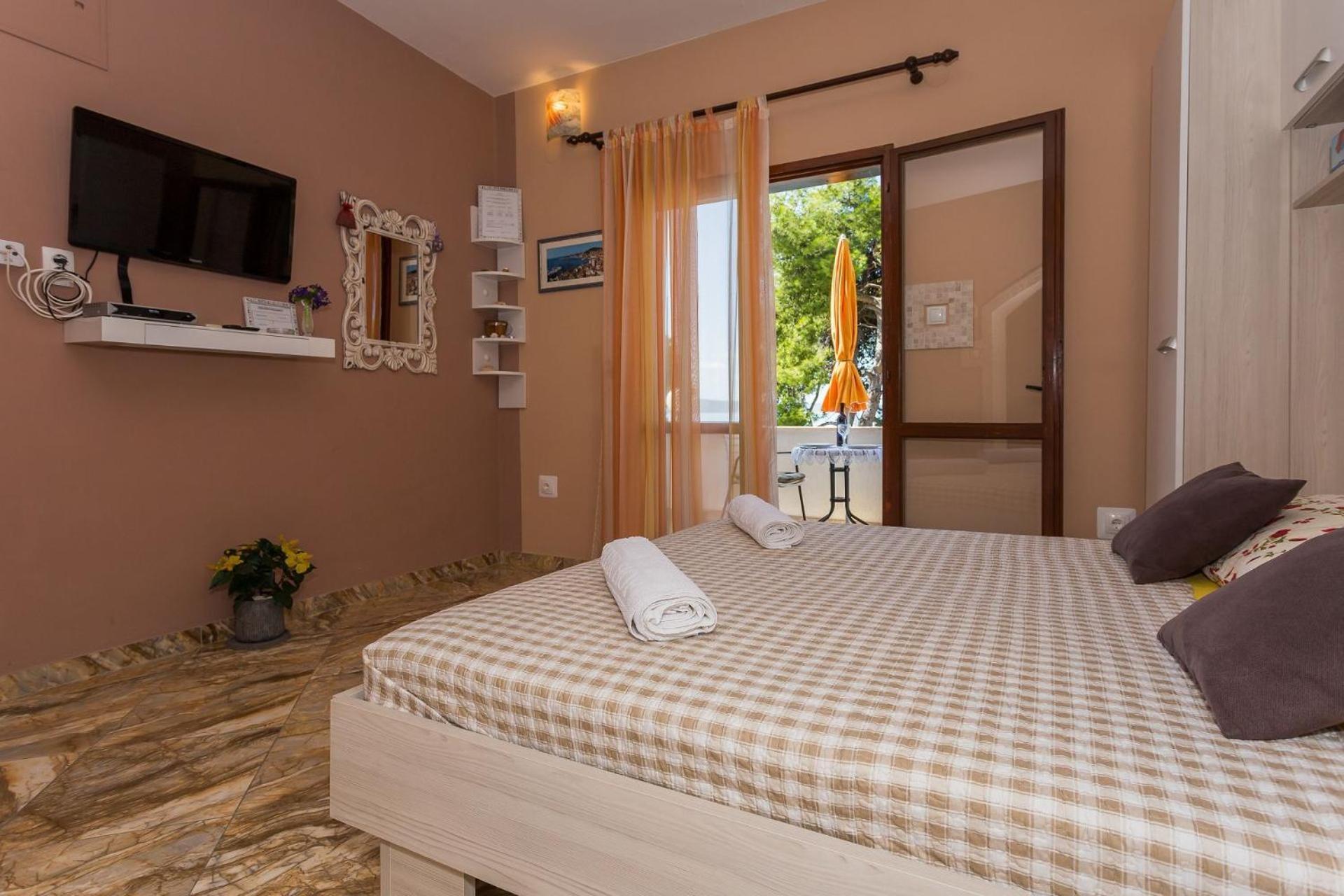 Apartments Verica - 15 M From Beach Krilo Exteriör bild